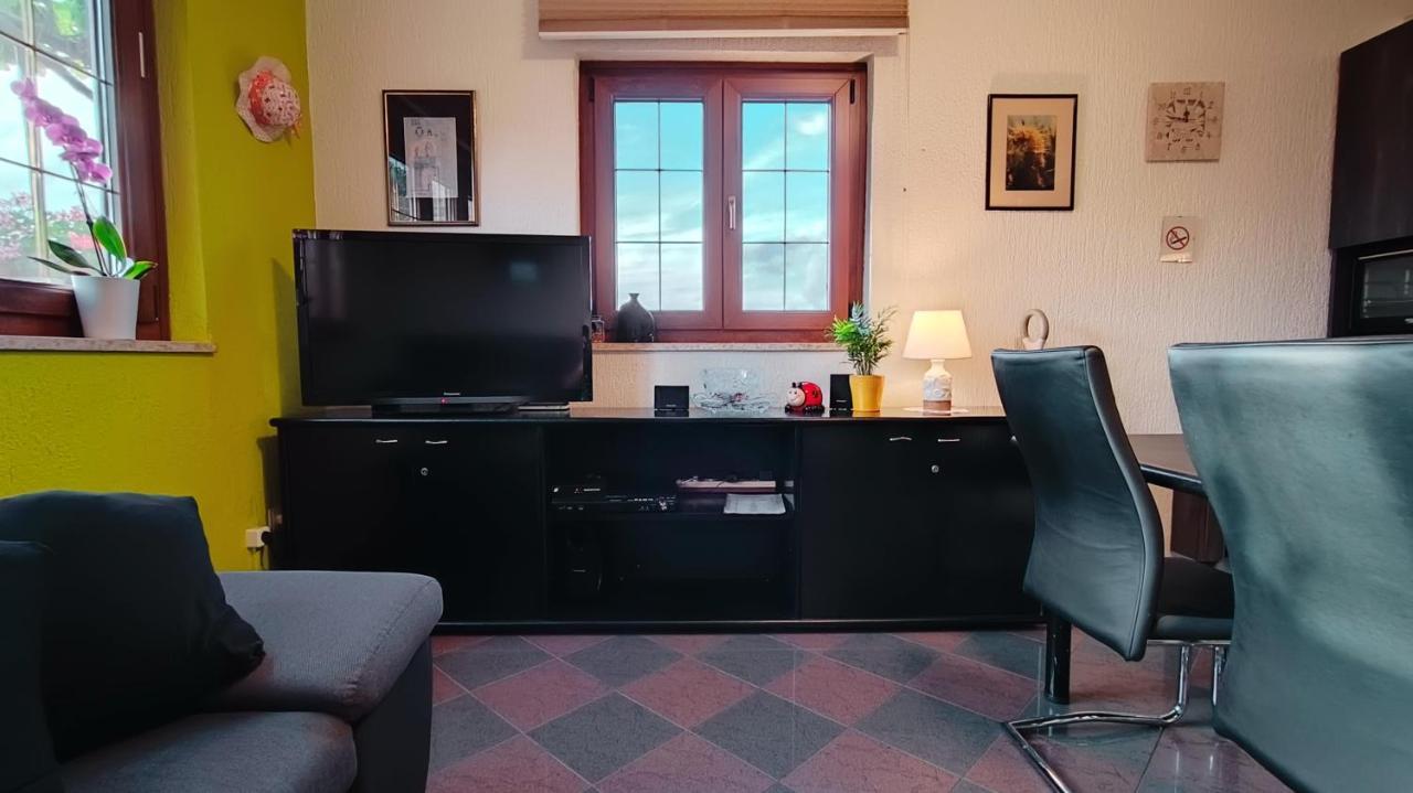Apartman Ladybird プーラ エクステリア 写真